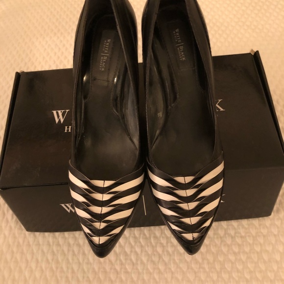 WHITE HOUSE BLACK MARKET HEELS - Picture 6 of 8